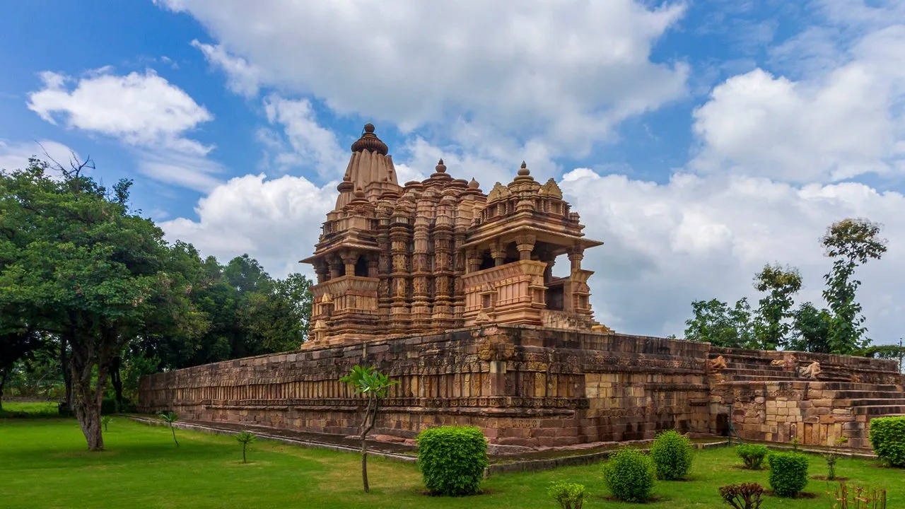 Travel to India: Explore the Timeless Beauty of Khajuraho and Orchha